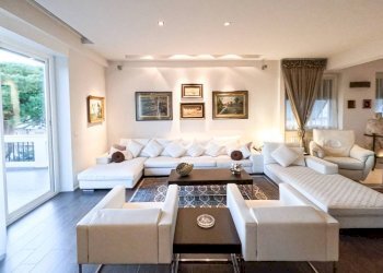 Salone - Apartment viale Ponte dell'Ammiraglio, Genova (neighborhood Quarto) - photo 3