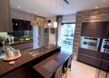 Cucina - Apartment viale Ponte dell'Ammiraglio, Genova (neighborhood Quarto) - photo 20