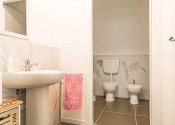 Foto 11 - Ufficio via chemnitz
 
5/3, Prato - foto 11