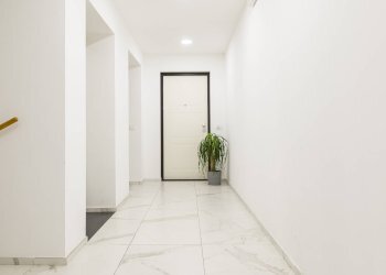 Foto 3 - Ufficio via chemnitz
 
5/3, Prato - foto 3