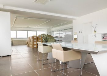 Foto 53 - Ufficio via chemnitz
 
5/3, Prato - foto 52