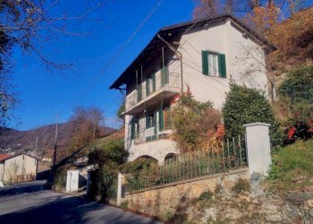 Facciata - Four-room apartment via Castello, 51, Viola - photo 1