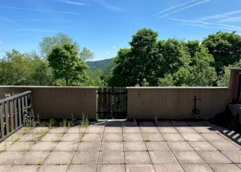 Terrazzo - Four-room apartment via dei Piani, Viola - photo 15