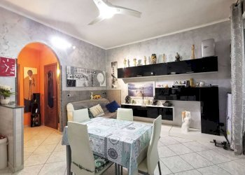 Sala da pranzo - Bilocale corso Benedetto Brin, 13, Torino (zona Borgo Vittoria) - foto 13