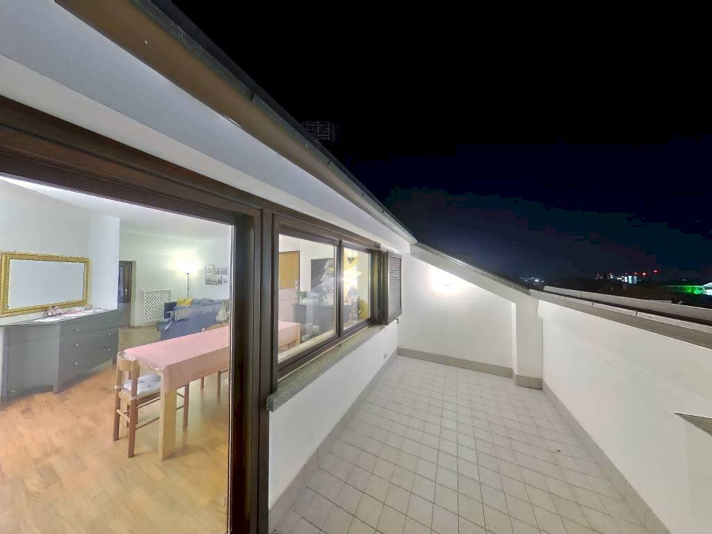 Terrazzo - Three-room apartment via Nazionale, 70, Pinerolo - photo 1