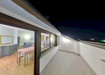 Terrazzo - Trilocale via Nazionale, 70, Pinerolo - foto 1