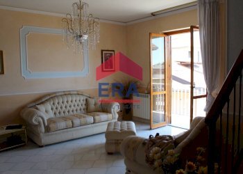 Foto 5 - Quadrilocale VIA LAVINA
 
80, Aci Sant'Antonio - foto 5