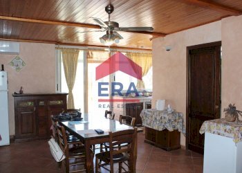 Foto 39 - Quadrilocale VIA LAVINA
 
80, Aci Sant'Antonio - foto 39