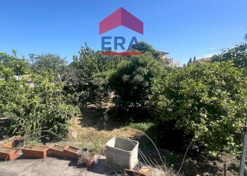 Foto 26 - Terreno agricolo Via Catira
 
27, San Giovanni la Punta - foto 26