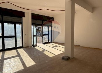 Stanza vuota - Shop Via della Repubblica
 
204-206, Marino - photo 5