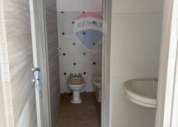 Bagno - Shop Via della Repubblica
 
204-206, Marino - photo 12