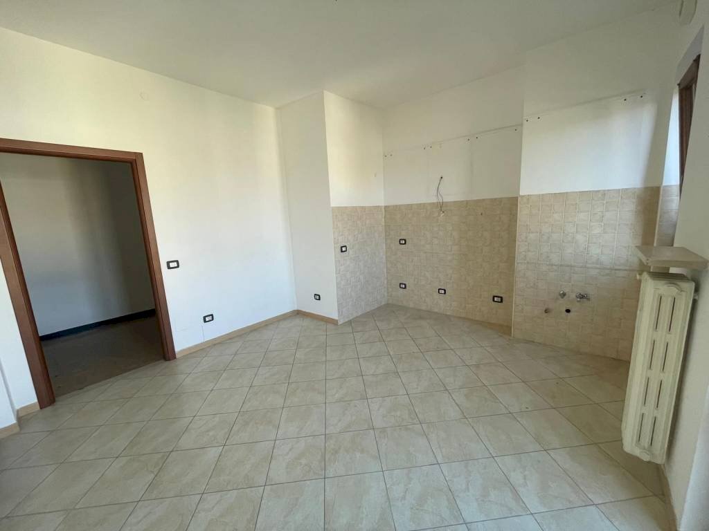 Cucina - Trilocale Alessandria - foto 2