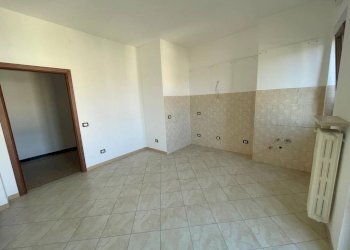 Cucina - Trilocale Alessandria - foto 2