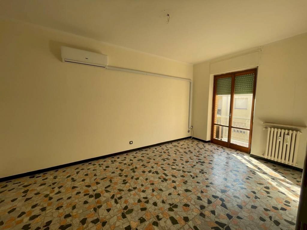 Cucina - Trilocale Alessandria - foto 2