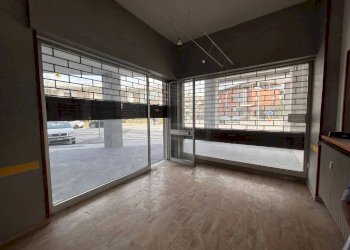 Interno non residenziale - Negozio corso Europa, 30, Mondovì - foto 10