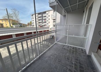 Balcone - Negozio corso Europa, 30, Mondovì - foto 15