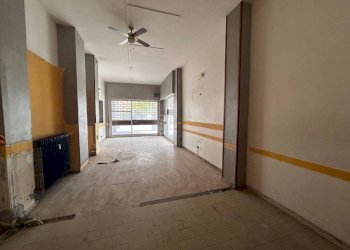 Interno non residenziale - Negozio corso Europa, 30, Mondovì - foto 19