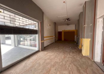 Interno non residenziale - Negozio corso Europa, 30, Mondovì - foto 20