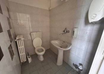 Bagno - Negozio corso Europa, 30, Mondovì - foto 26
