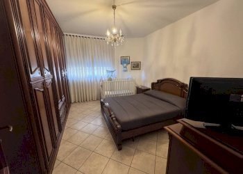 Camera da letto - Bilocale via Bartolomeo Ronco, Carmagnola - foto 4