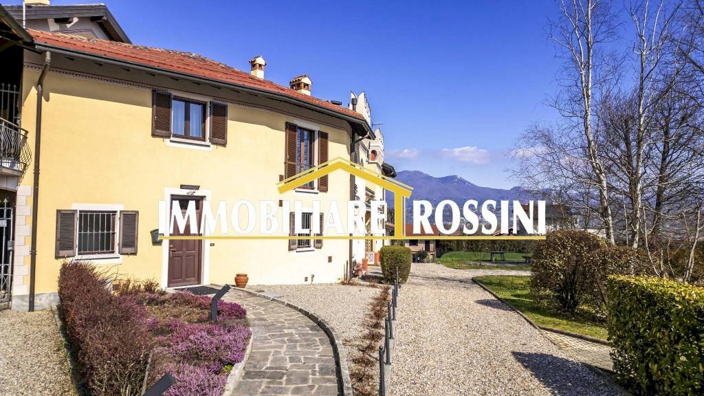 Ingresso - Two-room apartment via Giacomo Matteotti, 13, Bodio Lomnago - photo 3