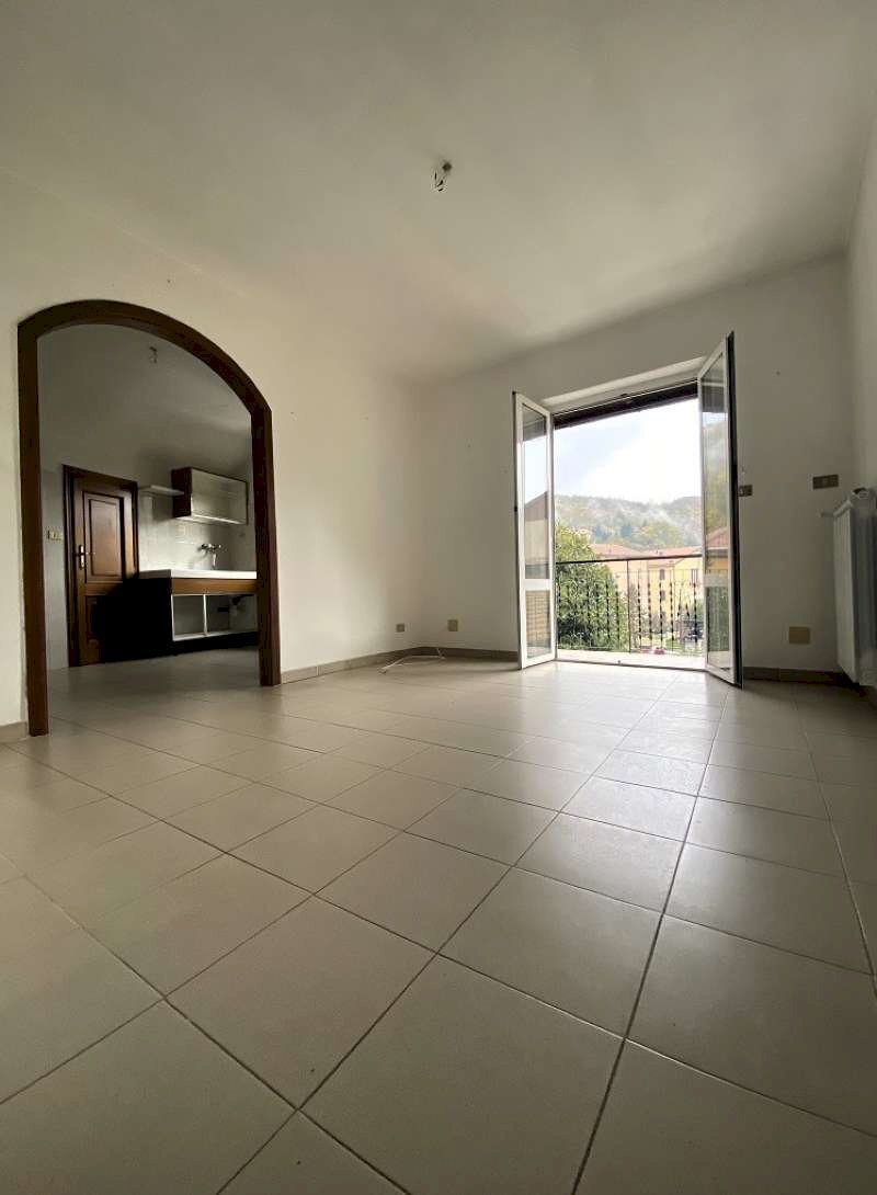 Interni - Trilocale via Gresino, Varese Ligure - foto 3