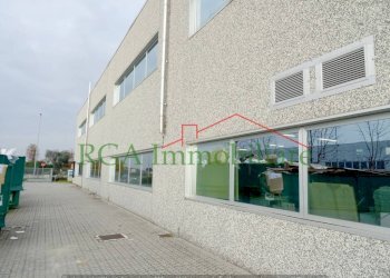 Facciata - Capannone via delle More, Bonate Sopra - foto 13