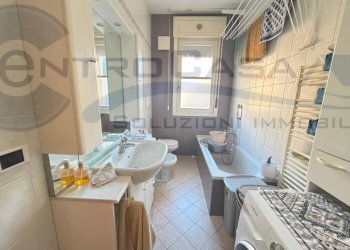 Bagno - Quadrilocale Bologna (zona Bolognina) - foto 16