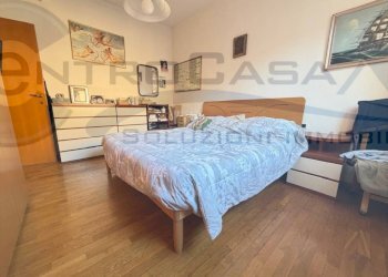 Camera da letto - Quadrilocale Bologna (zona Bolognina) - foto 21