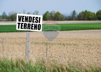 Terreno edificabile via Poggiolo 
 Poggio Torriana, RN, Poggio Torriana - foto 1