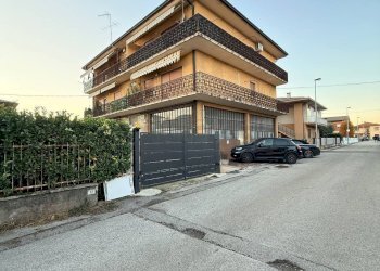 ESTERNO - Appartamento zona valle, Montecchio Maggiore - foto 3