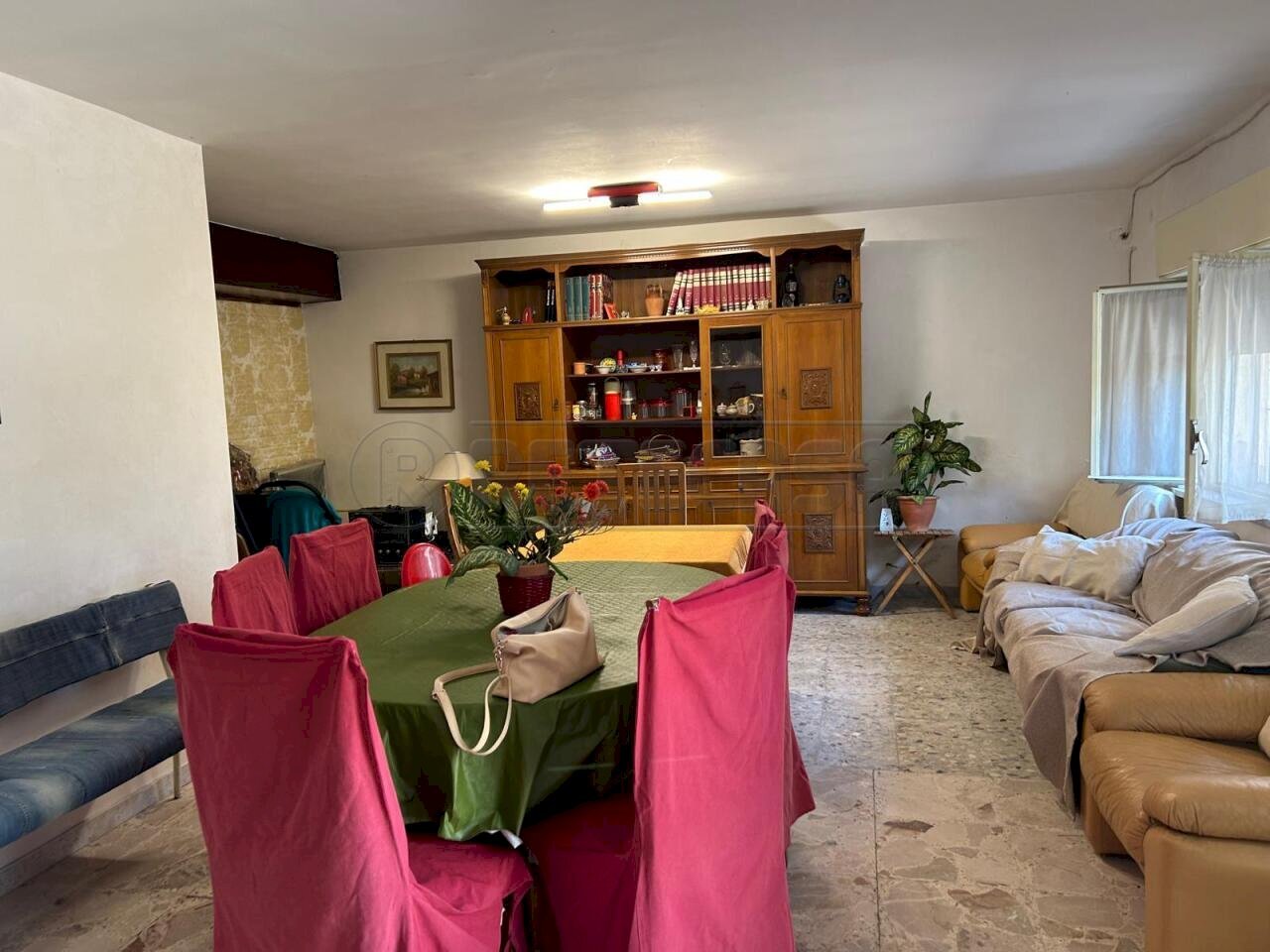 IMG-20250917-WA0129.jpg - Magazzino via salvatore averna 9, Caltanissetta - foto 2