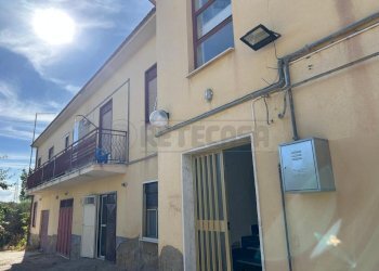 IMG-20250917-WA0146.jpg - Trilocale via Salvatore Averna 9, Caltanissetta - foto 1