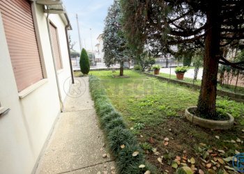 12.jpg - Villa Grisignano di Zocco - foto 24