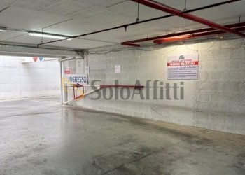 6936ecda-131e-4382-b269-2bcd9f36a697.JPG - Box Via Orfeo Mazzitelli 258, Bari (zona Poggiofranco) - foto 4