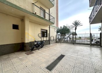 image00013.jpeg - Locale Commerciale Via Lungomare Stefano Pugliese 31, Catanzaro - foto 3