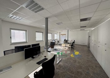 wIMG_1519(1).jpg - Commercial Premises Via Alfred Bernhard Nobel, Parma - photo 6