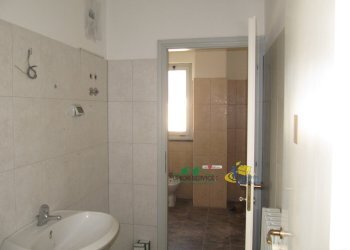 IMG_9796.JPG - Commercial Premises Via Alfred Bernhard Nobel, Parma - photo 18