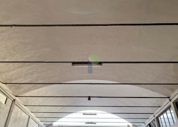 6-illuminazione.jpg - Locale Commerciale Via Aurelio Nicolodi  45, Livorno - foto 5