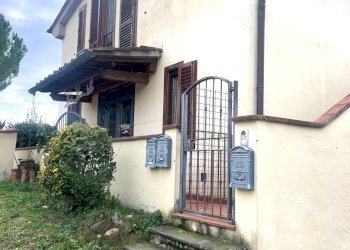 WhatsApp Image 2025-12-10 at 17.19.35(4).jpeg - Trilocale Via Canto alle Gracchie, Scandicci - foto 15