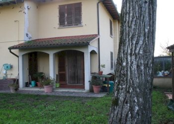 09A1F9FD-D8A2-43FB-A2B0-B58BC01F95D9.jpeg - Porzione di casa Località La Gracchia, Vicchio - foto 2