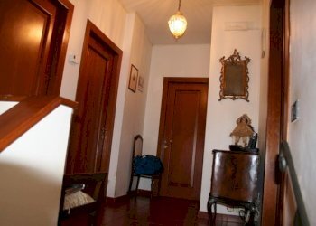 93F1DD90-1D68-41DA-B59C-851AF1757B13.jpeg - Porzione di casa Località La Gracchia, Vicchio - foto 10