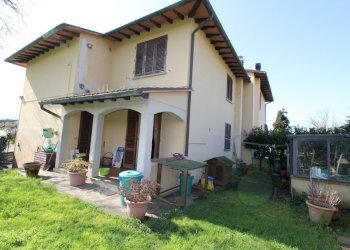 IMG_9681.jpg - Portion of a house Località La Gracchia, Vicchio - photo 2