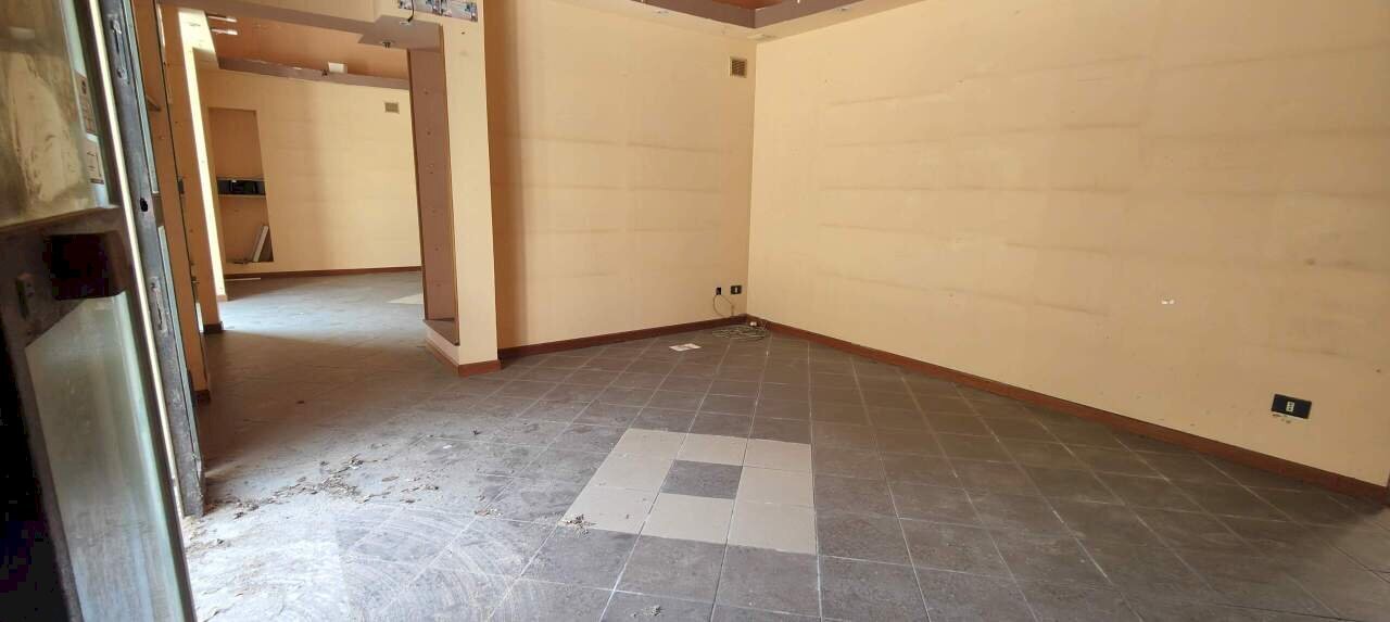 IMG20231012113130.jpg - Commercial Premises Viale Tica 44, Siracusa - photo 3