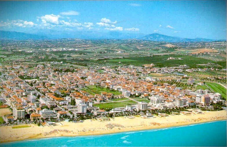 ALBA ADRIATICA HOTEL VENDE DILEOIMMOBILIARE.jpg - Hotel - Accommodation facility Alba Adriatica - photo 1