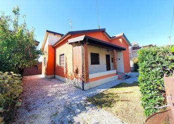 20250925_112231.jpg - Villa CHIESANUOVA, Brescia (zona Chiesanuova) - foto 1