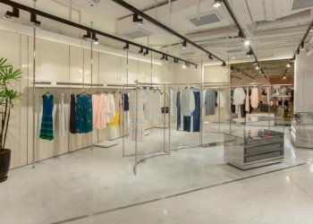 Fabio-Ferrillo-progetta-il-concept-store-Runway-Vi - Show room Giarinetto, Lucca - foto 13