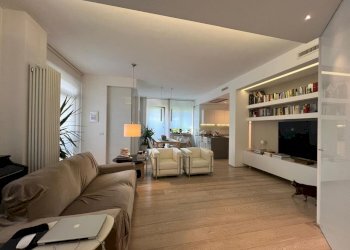 WhatsApp Image 2025-11-08 at 12.39.10.jpeg - Casa indipendente Jesi - foto 2