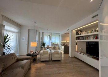 WhatsApp Image 2025-11-08 at 12.39.09.jpeg - Casa indipendente Jesi - foto 16