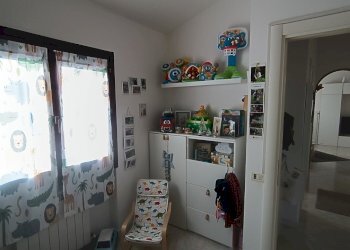 8 cameretta.jpg - Quadrilocale via alta Vecchia  11, Sarzana - foto 8